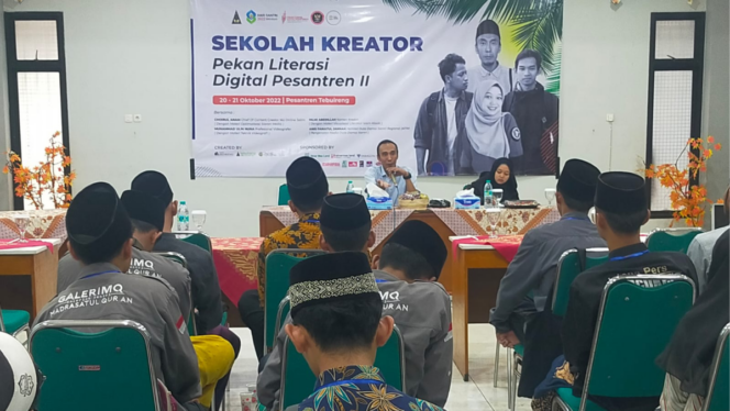 
 Selama Dua Hari, Duta Damai Santri Jawa Timur Bekali Santri Sekolah Konten Kreator