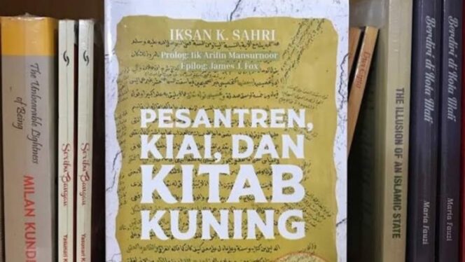 
 Pesantren, Resiliensi Kitab Kuning dan Kurikulum Pemerintah