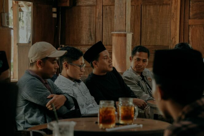 
 Gandeng Tim Cantrik Yogyakarta,  Kru MaJalah Muara Annuqayah Lubangsa Ikuti Pelatihan Jurnalistik