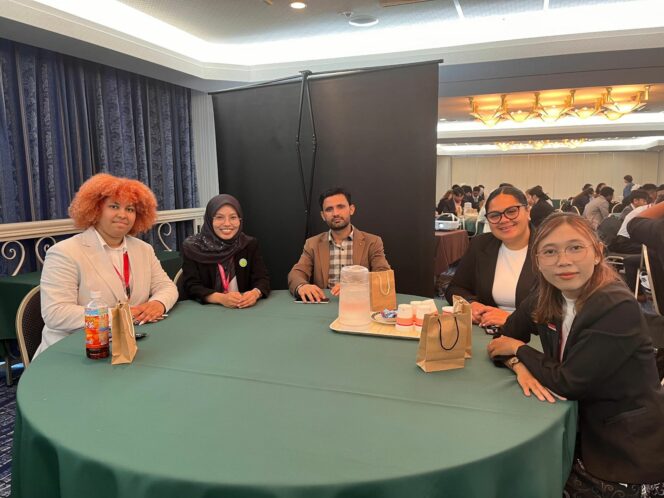 
 Berkerudung, Santriwati Annuqayah Terpilih Jadi Delegasi Indonesia dalam Japan Youth Summit 2024