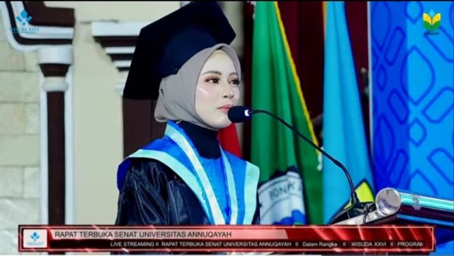 
 Wisuda Perdana Universitas Annuqayah Sumenep Madura Kukuhkan 760 Sarjana dan Magister